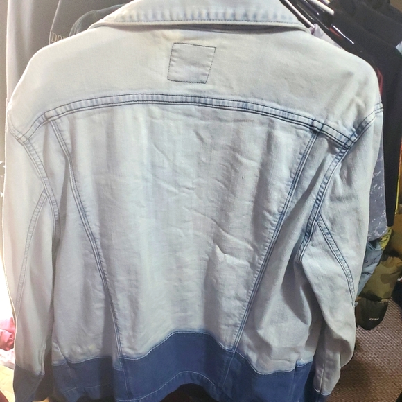 CALVIN KLEIN JEANS TWO-TONE JEAN JACKET - Picture 2 of 3